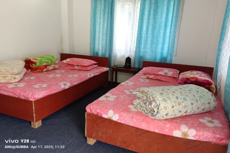 Double Bed Room- Yangzi Homestay Gorkhey